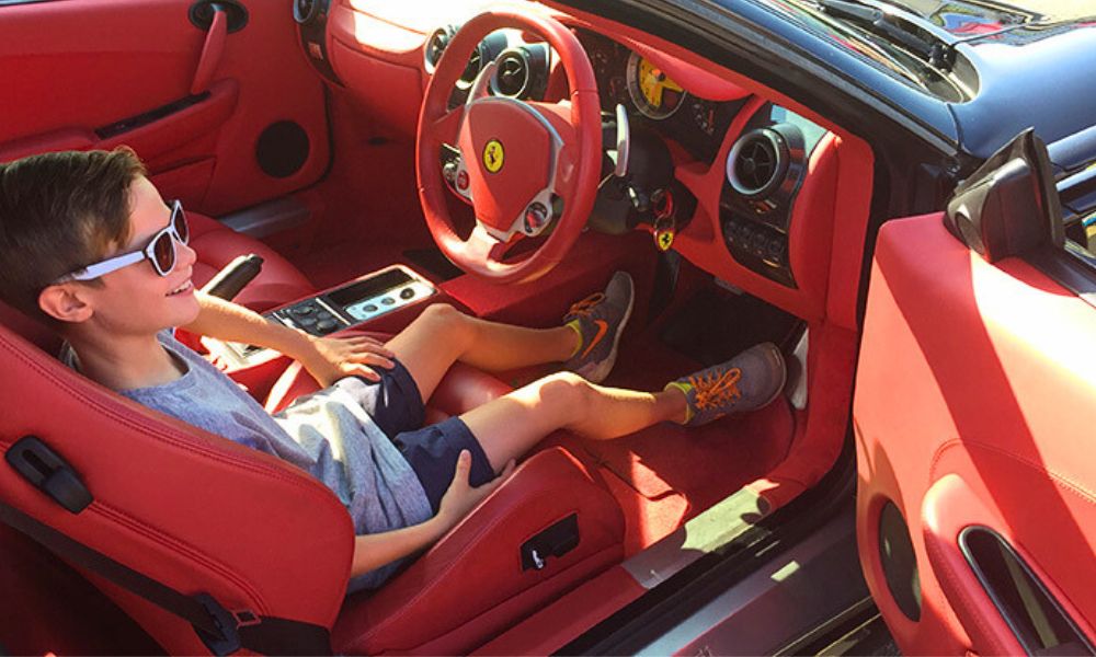 Ferrari Joyride Adventure for Kids with Model Ferrari To Keep