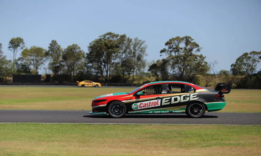 Gold Coast V8 Supercar 7 Hot Lap Rides | Experience Oz