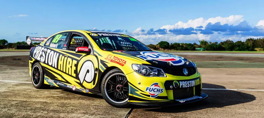 Gold Coast V8 Supercar 7 Hot Lap Rides | Experience Oz