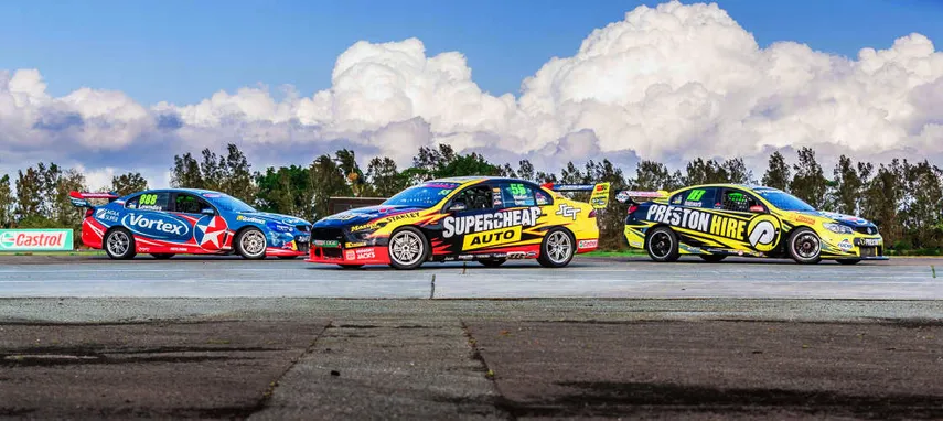 Gold Coast V8 Supercar 7 Hot Lap Rides | Experience Oz