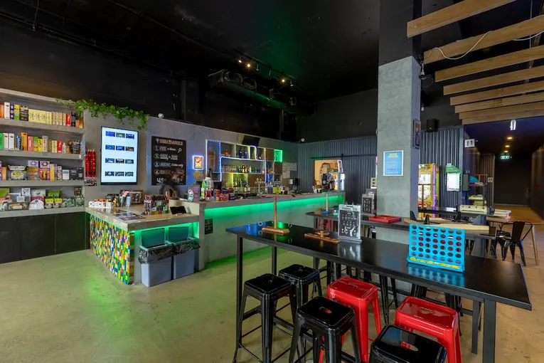 Escape Room Experience & Bar Gold Coast - Book Now | Experience Oz