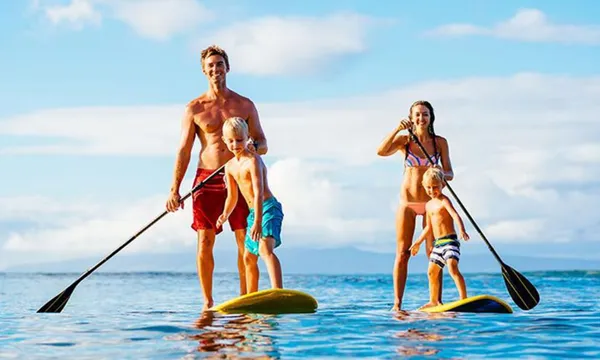 Noosa Stand Up Paddling and 4WD Adventure