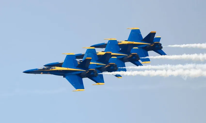 Virtual Reality Jet Fighter Experience, 15 minutes