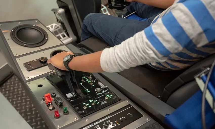 Virtual Reality Jet Fighter Experience, 15 minutes