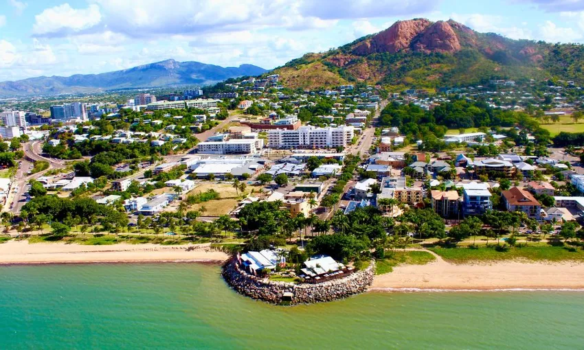 Scenic Helicopter Flight, 30 Minutes - Townsville