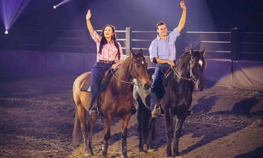 Australian Outback Spectacular - Book Now | Experience Oz