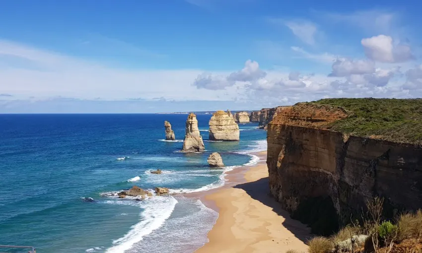 Great Ocean Road and 12 Apostles Bus Tour, Departs  Melbourne