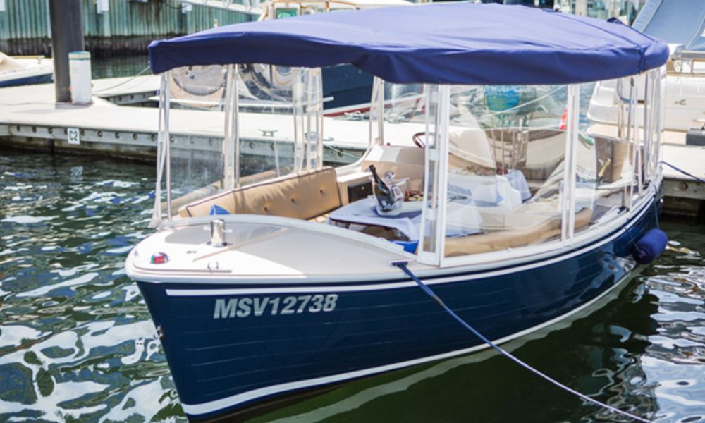 Yarra River Self-Drive Boat Hire, 2 Hours