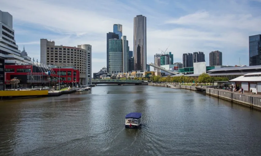 Yarra River Self-Drive Boat Hire, 2 Hours