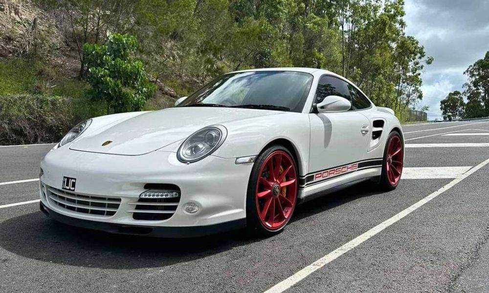 Drive a Porsche 997 Twin Turbo S with Photos - 30 Minutes