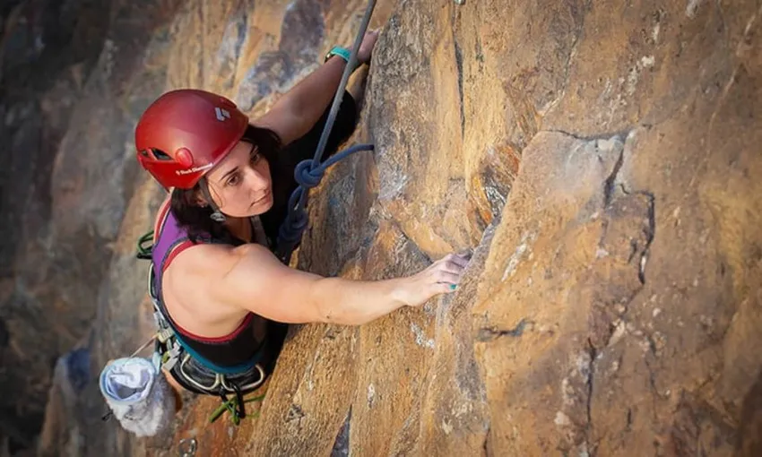 Kangaroo Point Night Rock Climbing Session - 3 Hours 