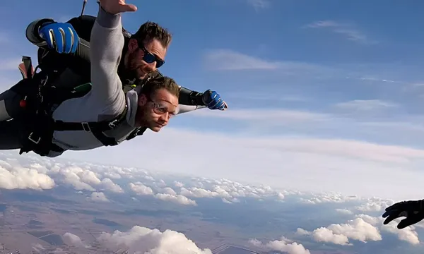 Tandem Skydive Up To 14,000ft, Weekend -  Latrobe Valley