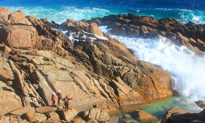 Margaret River Coasteering Tour with Snorkelling, 6 Hours 