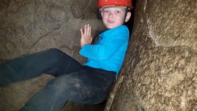 Cave and Forest Walk for Kids School Holidays - Warrandyte, VIC