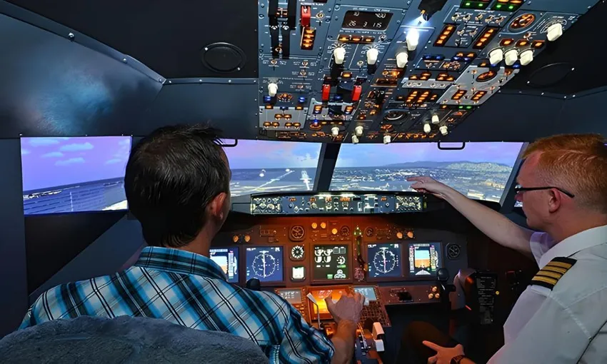 Melbourne Flight Simulator Based on Boeing 737-800 
