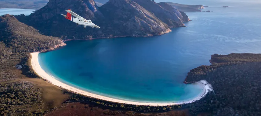 Wineglass Bay and Wildlife Scenic Flight | Experience Oz