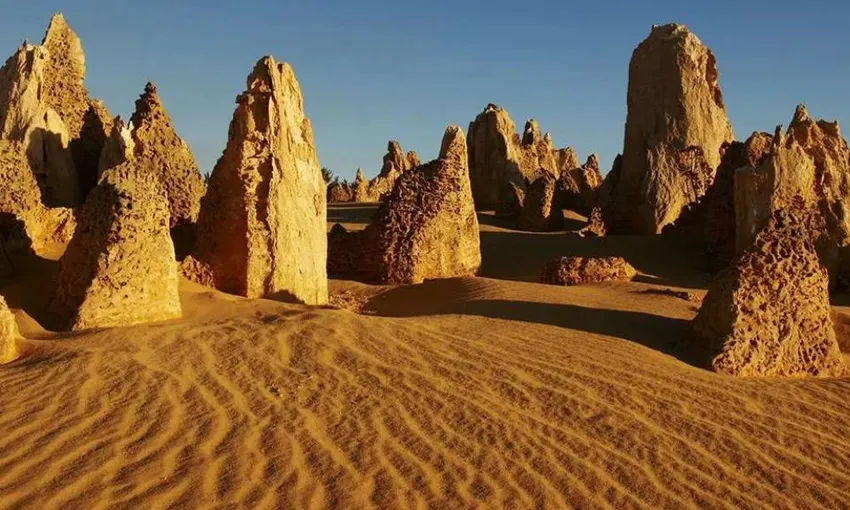 Scenic Flight Half Day Tour – Perth to Pinnacles Desert – For 2