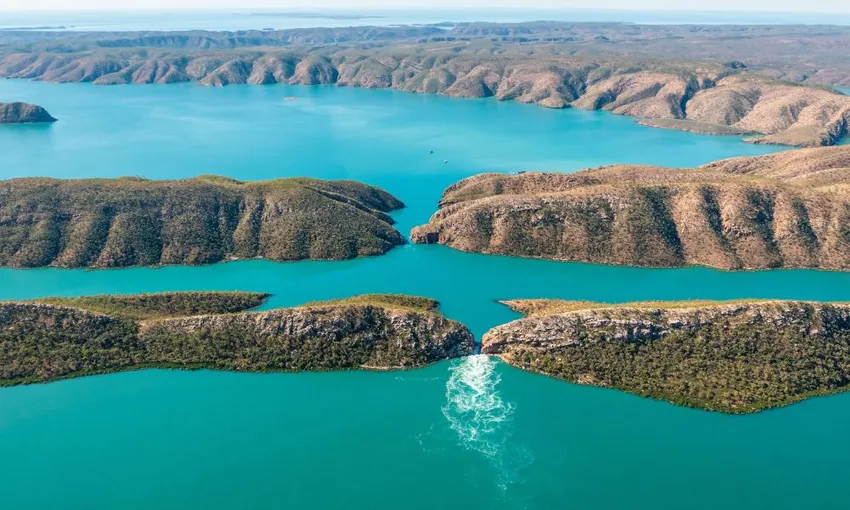 Horizontal Falls Highlights Heli Tour, 3 Hours - Departs Broome