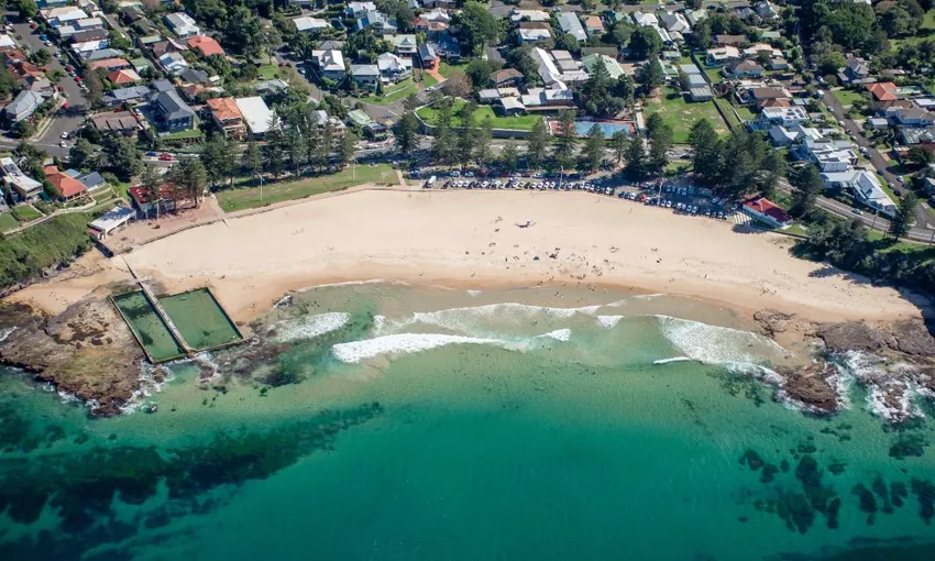 Wollongong Seacliff Bridge Helicopter Flight, 25 Minutes - For 2
