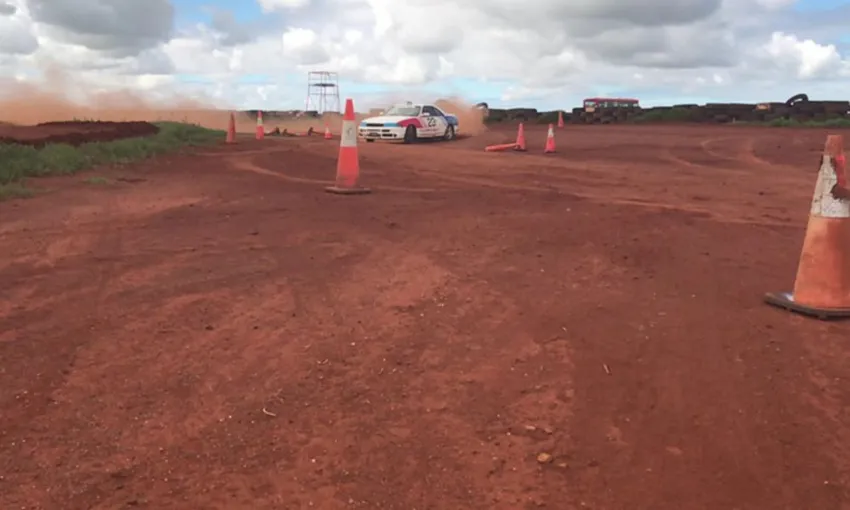 Melbourne Drifting Challenge in Skyline & Commodore, 10 Lap Drive & 1 Hot Lap