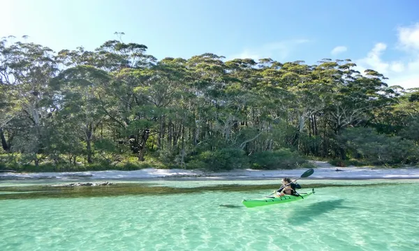 Jervis Bay Guided Sea Kayak Tour, 5 Hours