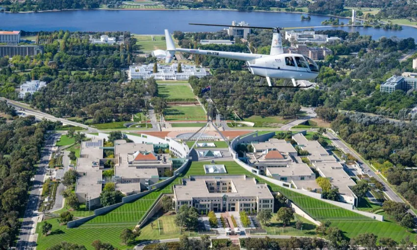 Canberra Learn to Fly a Helicopter