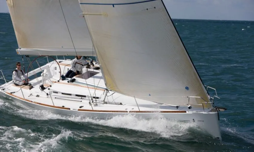Overnight Learn to Sail Weekend Course On A Yacht 