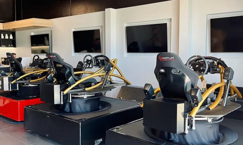 Full Motion Virtual Reality Racing Simulator, 1 Hour - Perth