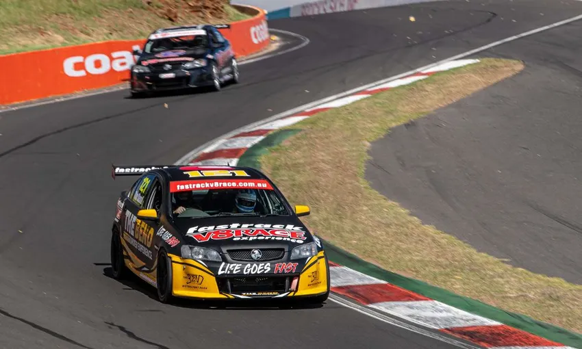 Mount Panorama V8 Race Car 4 Lap Drive 