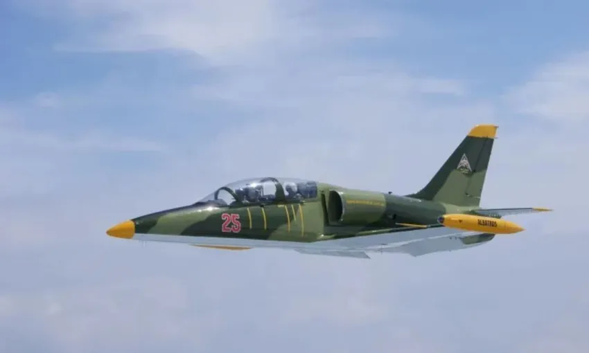 Jet Fighter Close Air Support Mission, 25 Minutes - Wangaratta