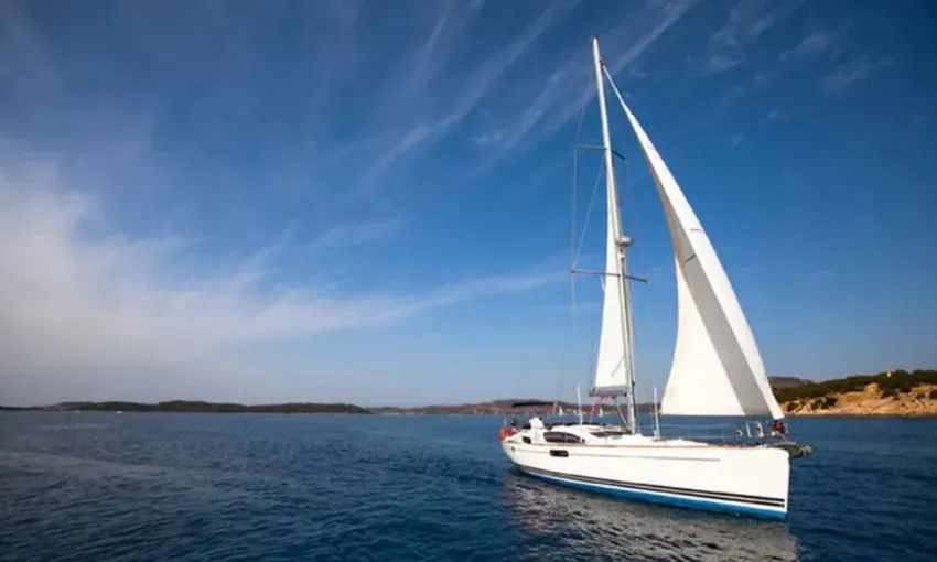 Learn to Sail Course, Half Day - Perth