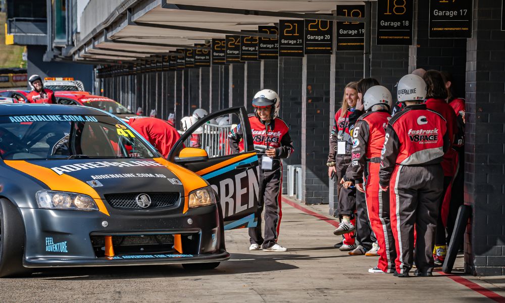 V8 4 Lap Drive & 2 Hot Lap Combo - Eastern Creek, Sydney