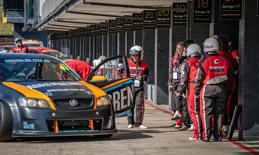 V8 4 Lap Drive & 2 Hot Lap Combo - Eastern Creek, Sydney