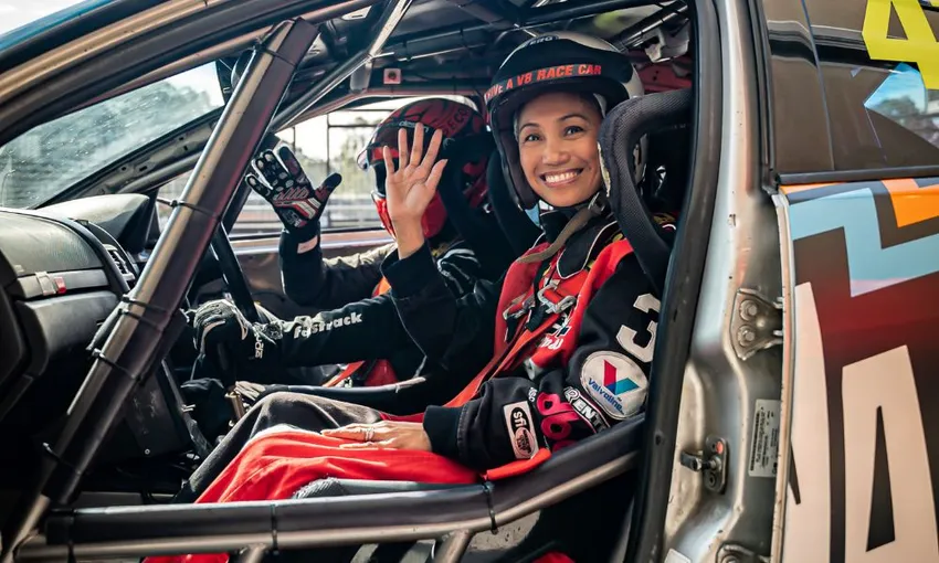 V8 4 Lap Drive & 2 Hot Lap Combo - Eastern Creek, Sydney