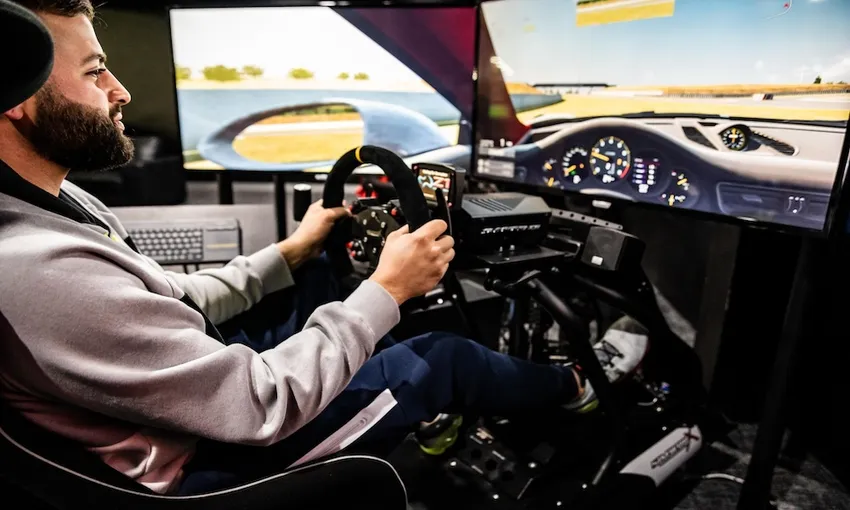 Bankstown Airport V8 Racing Simulator, 1 Hour 