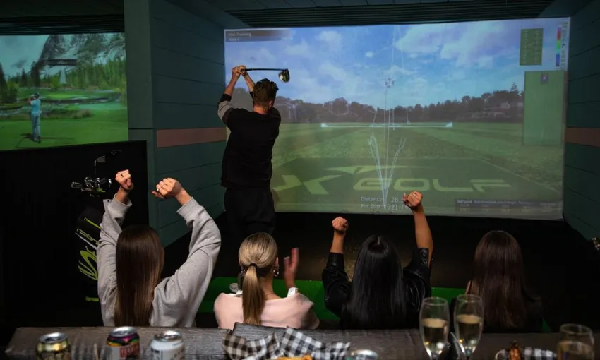 Indoor Golf Simulator, 2 Hours - Marion, Adelaide - For 4