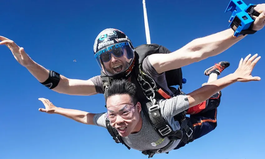 Tandem Skydive Over Bremerton Wines Up To 11,000ft - Langhorne Creek