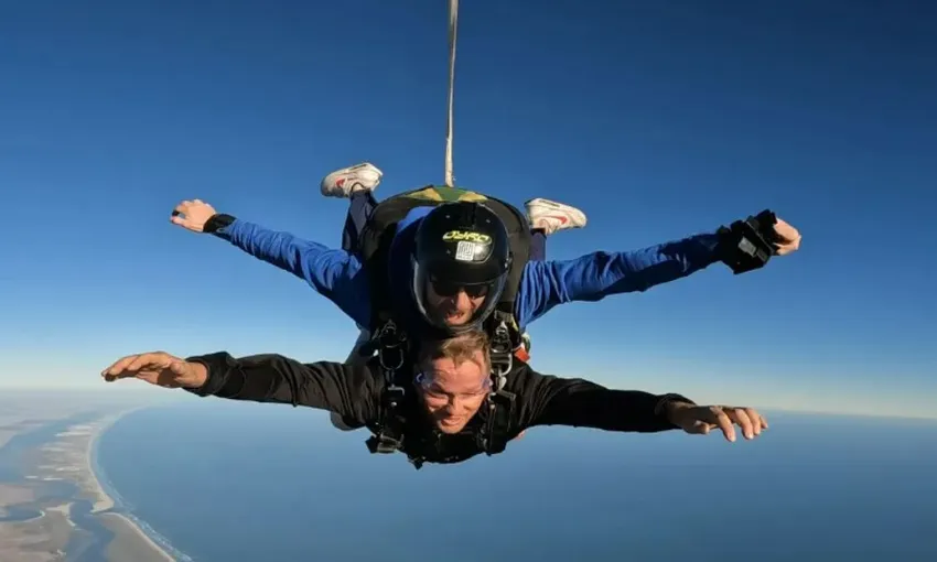 Tandem Skydive Over Bremerton Wines Up To 11,000ft - Langhorne Creek