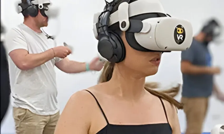 Sydney Virtual Reality Group Combat Game, Weekend