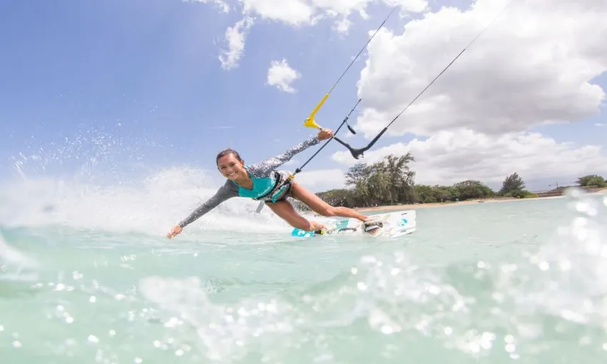 Kiteboarding Lesson on the Sunshine Coast - 4 Hours 