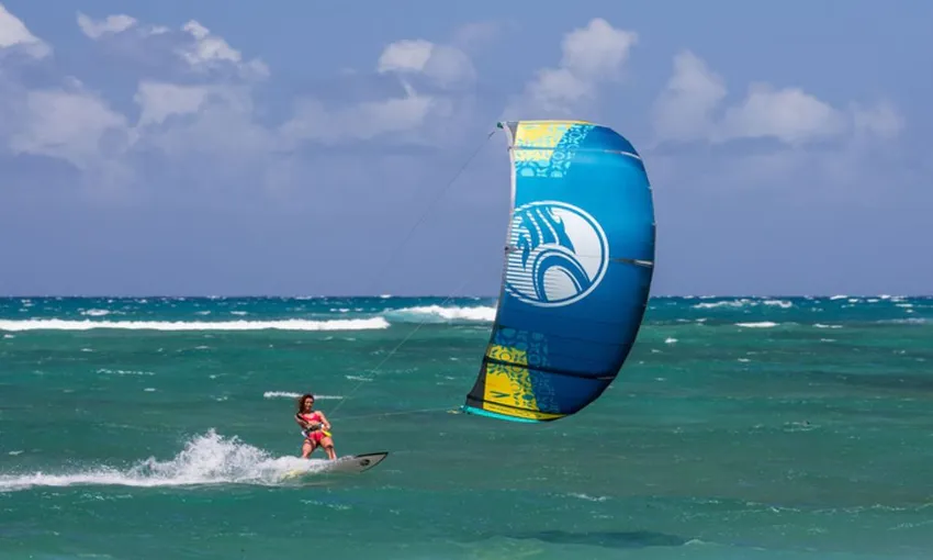 Kiteboarding Lesson on the Sunshine Coast - 4 Hours 