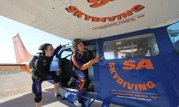 Ground School Solo Skydiving Course - Adelaide