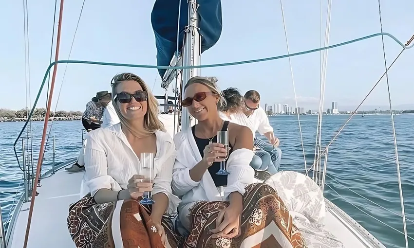Gold Coast Broadwater Afternoon Sailing Cruise - 2 Hours