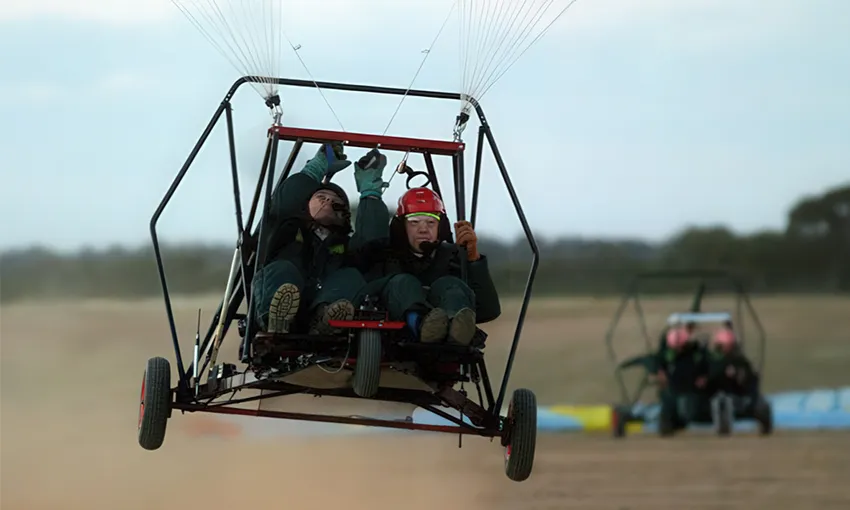Aerochute Deluxe Training Flight, 25 Minutes - Melbourne