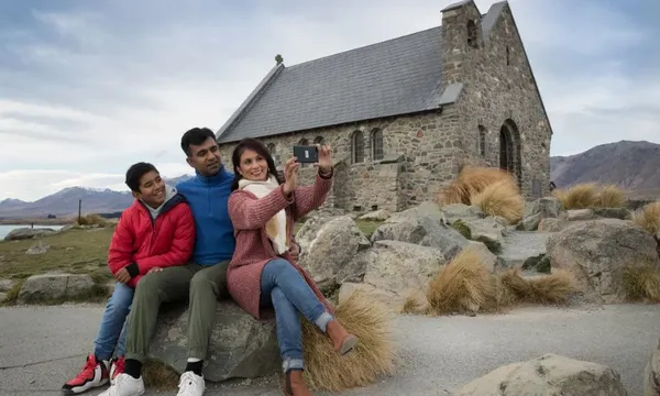 Mount Cook Tour from Queenstown to Christchurch - Full Day