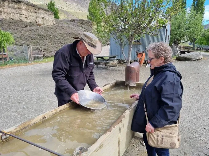 Central Otago Half Day Tour - Book Now | Experience Oz