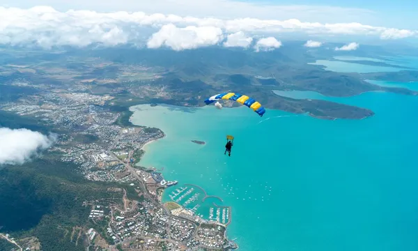 Tandem Skydive Up To 15,000ft with optional transfer - Whitehaven Beach