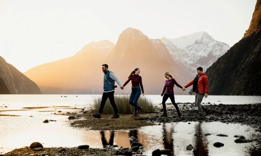 Milford Sound Discovery Cruise - 9.30am | Experience Oz + NZ