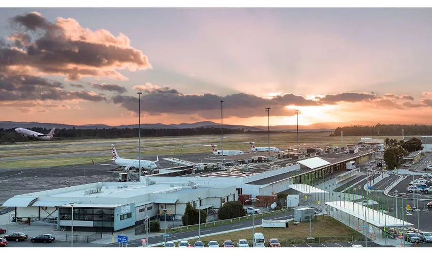 SkyBus Hobart Airport To Hobart City Transfers - Book Now | Experience Oz