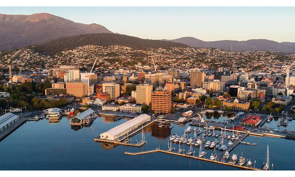 SkyBus Hobart Airport To Hobart City Transfers - Book Now | Experience Oz-6